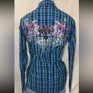 Wrangler Stylish Women's Blue and Pink Plaid Button Down Shirt western